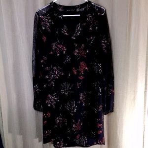 Black Tape Black Floral and Lace Tunic Shirtdress